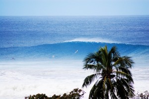 Cleanup set catches a guy napping at Tres Palmas.